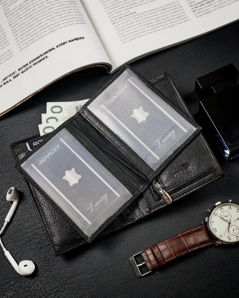 Stylish men's wallet made of genuine leather, black, RFID protection - Rovicky