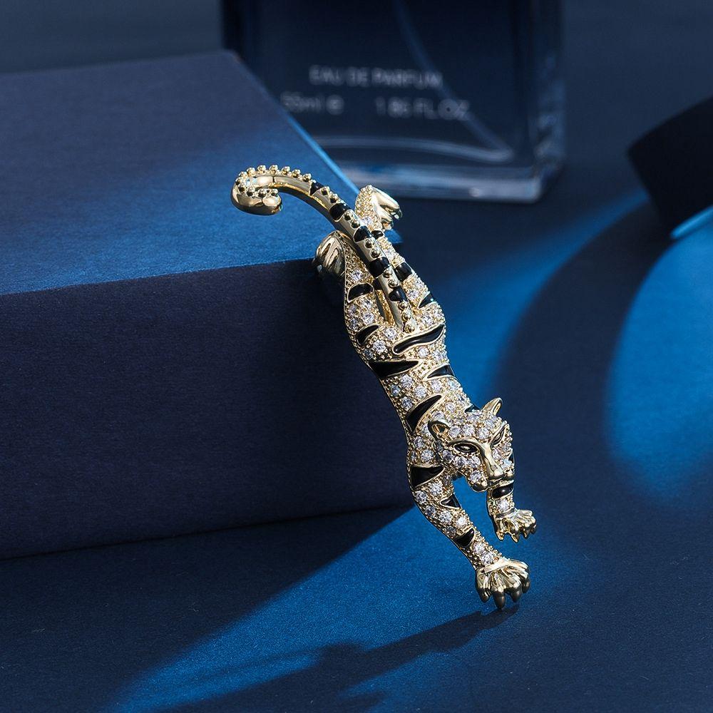 Party Clothes Decoration Animal Fashion Jewelry Korean Style Pin Tiger Brooches Enamel Badges