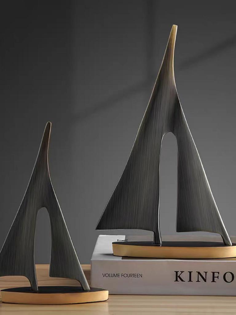 2-piece Set of Smooth Sailing Sailboats for Living Room Decoration,home Decoration, Bedroom Tabletop Decoration, Resin Craf