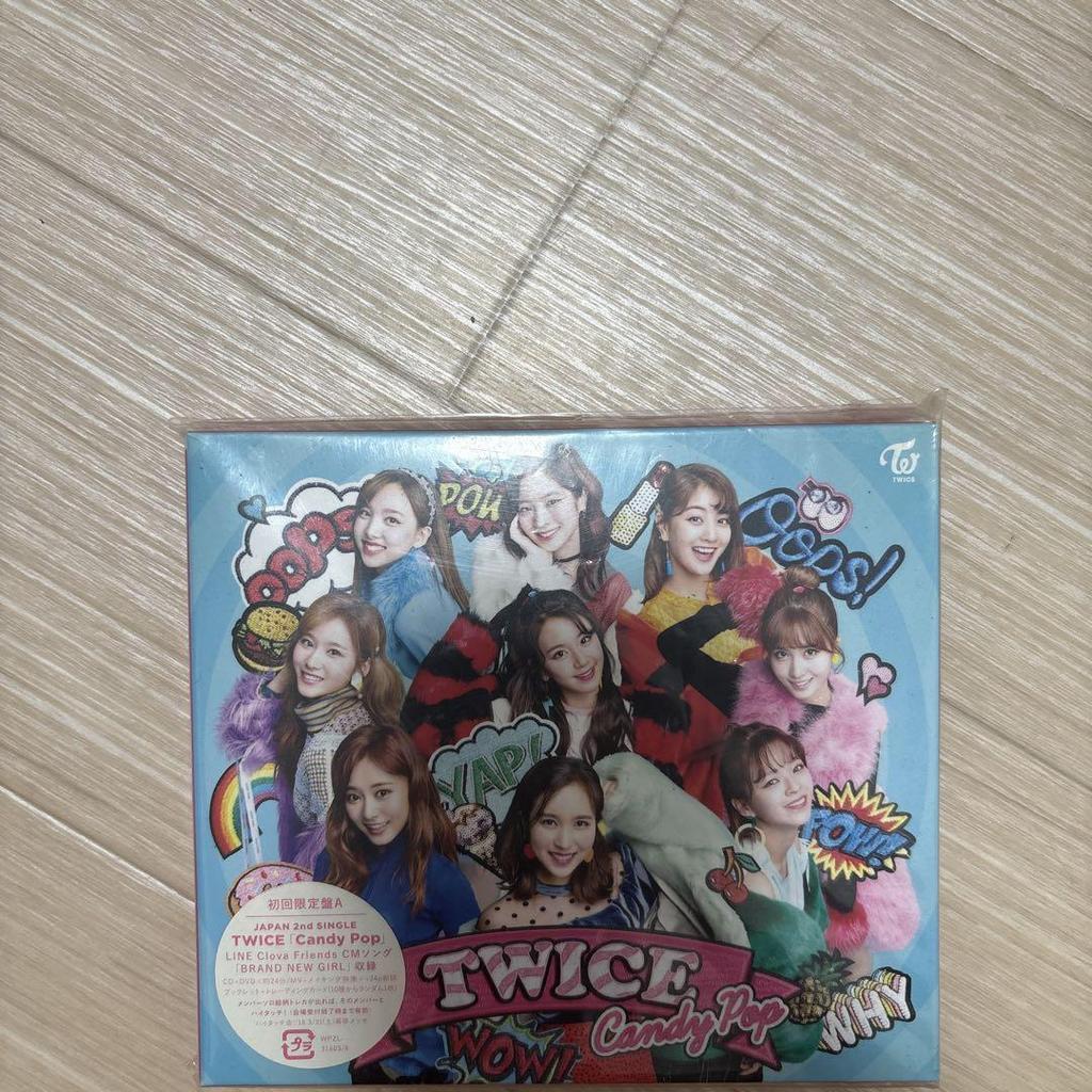 [USED] TWICE Wake Me Up CD with Limited Bonus