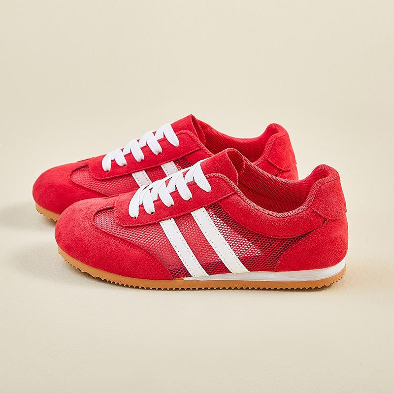 Модная женская обувь 2025 Лето Новые дышащие сетчатые Нескользящие кроссовки Модная удобная обувь на шнуровке для увеличения роста Женская повседневная обувь