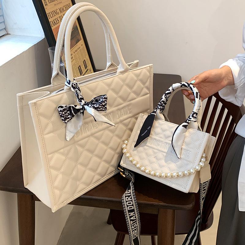 Pearl Handbag Women's Large-capacity Commuter Tote Bag Casual Shoulder Messenger Bag