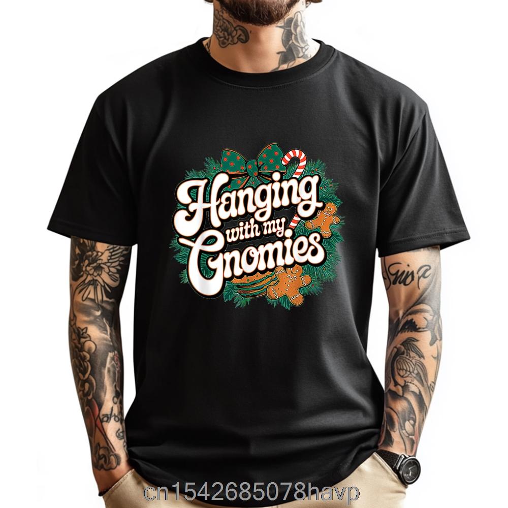 Chillin With My Gnomies Christmas Family Friend Gnomes Casual Graphic Tees Loose Fit Soft Printed T-shirt