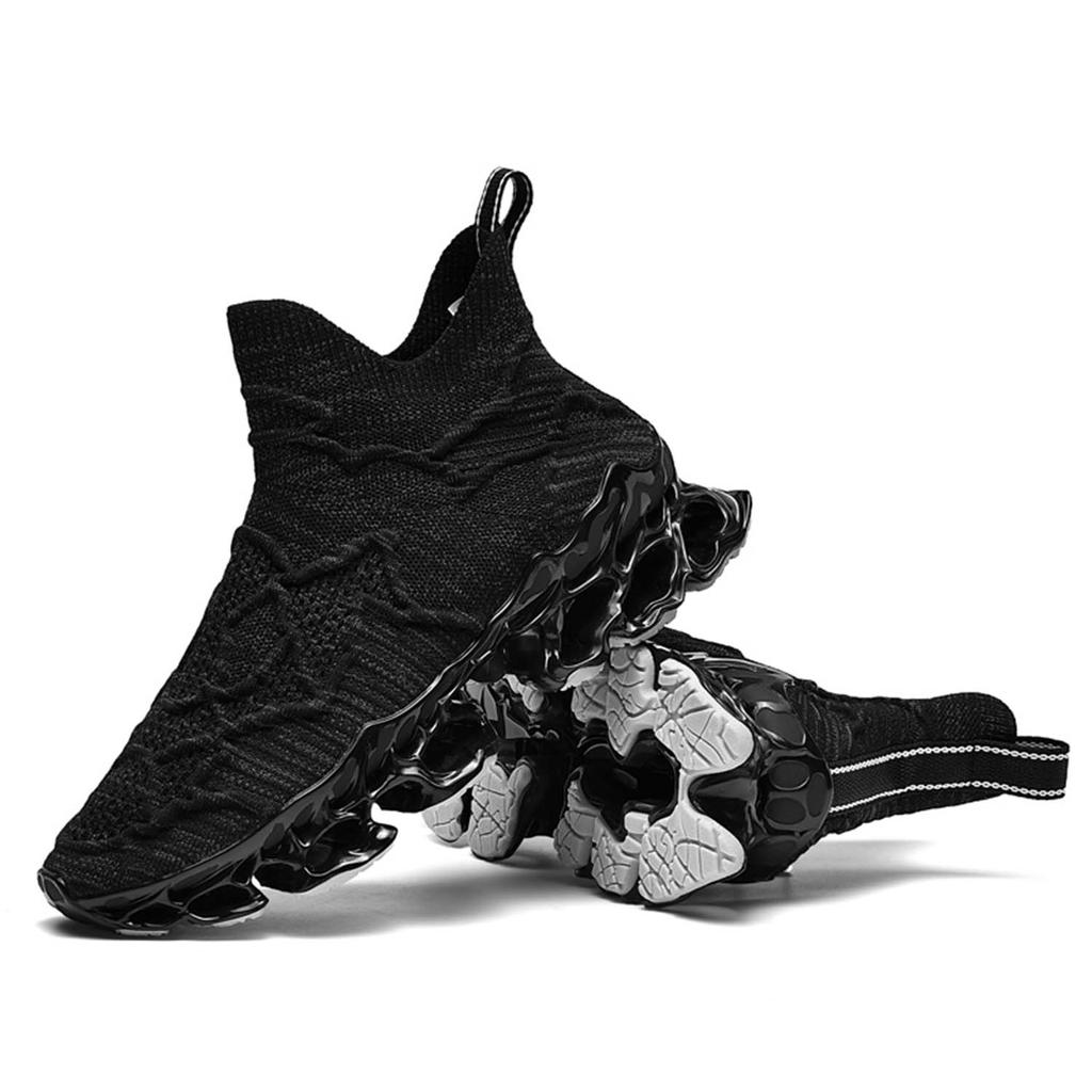 Men's New Style Comfortable Anti-skid Leisure Sports Shoes Lightweight Breathable Knitted Running Sneakers