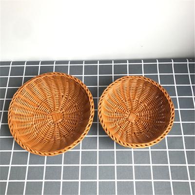 Круглая корзина для фруктов из имитации ротанга, корзина для хранения мелочей, плетеная вручную, коробка для хранения еды для пикника, кухонные принадлежности для хранения дома