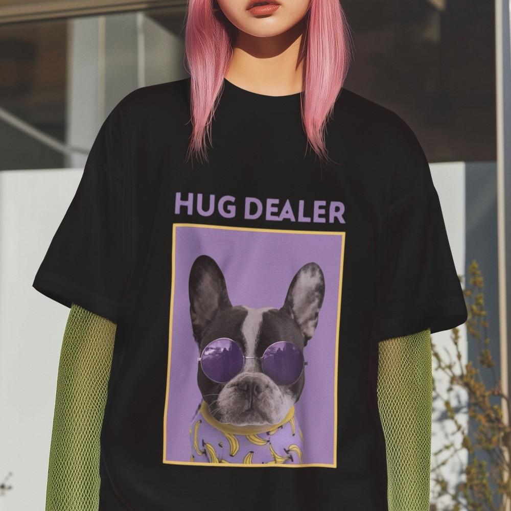Футболка с французским бульдогом "Hug Dealer" Смешная графическая футболка для любителей собак Милый подарок Топ