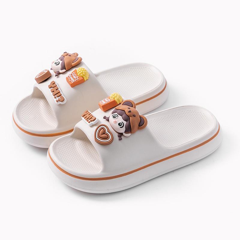 Тапочки летние мультяшные мальчики и девочки домашние комнатные нескользящие симпатичные маленькие девочки на улице в средних и старших классных тапочках