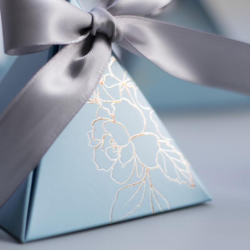 2050 Triangular Pyramid Pcs Marble Candy Box Wedding Favors Gifts Boxes Bomboniere Party Supplies