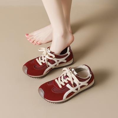 Женская обувь – Кроссовки