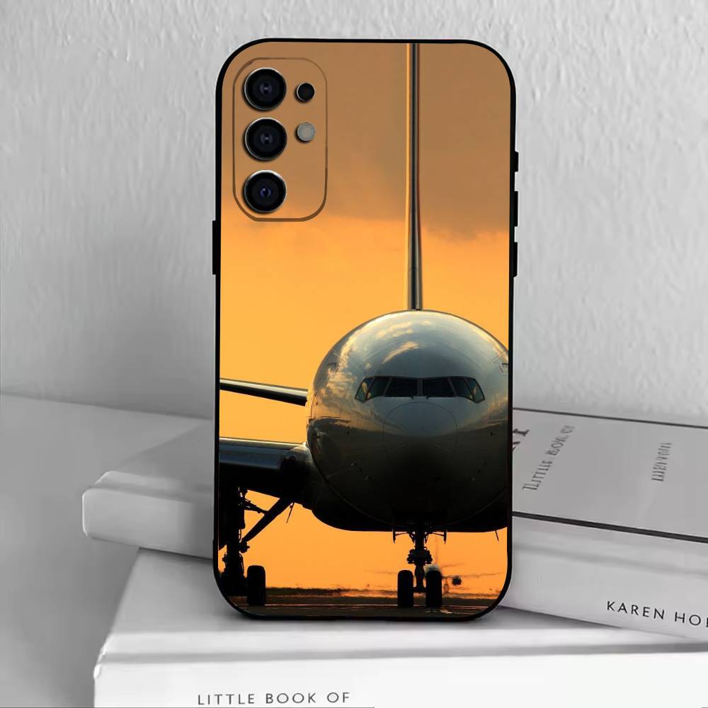 Верхний Самолет Boeing 777 Чехол для Телефона Для Samsung S25,S24,S21,S22,S23,S30,Ultra,S20,Plus,Fe,Lite,Note,10,Черный Чехол