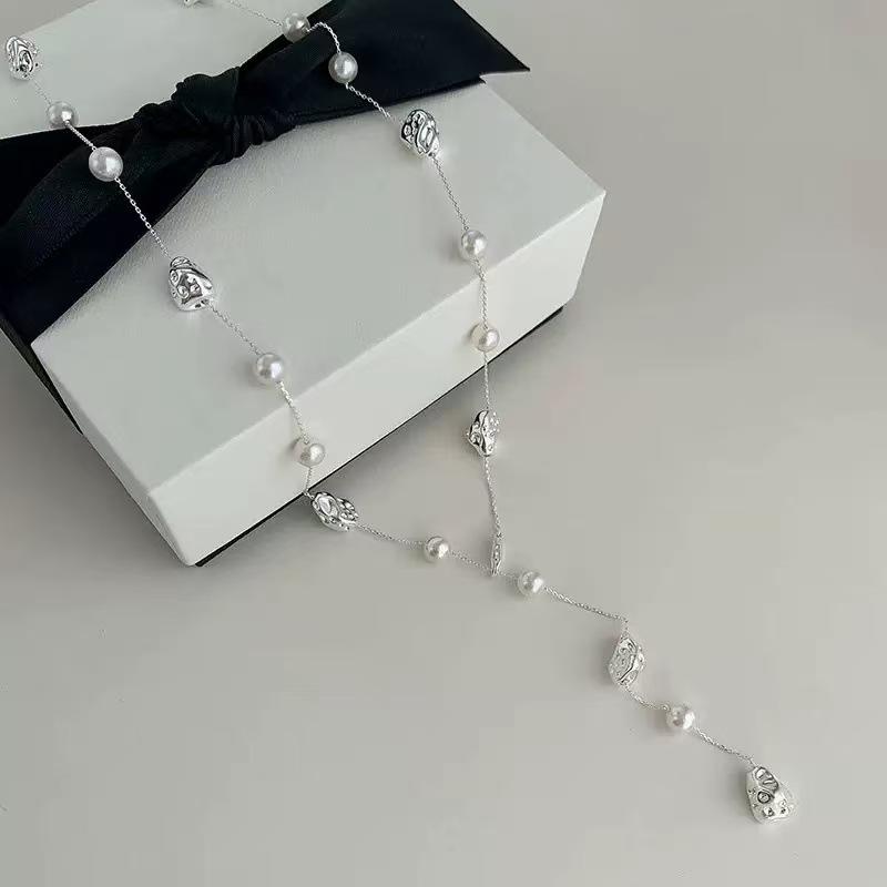 Light Irregular Geometric Necklace , Minimalist Design Alloy Pendant for Daily Wear