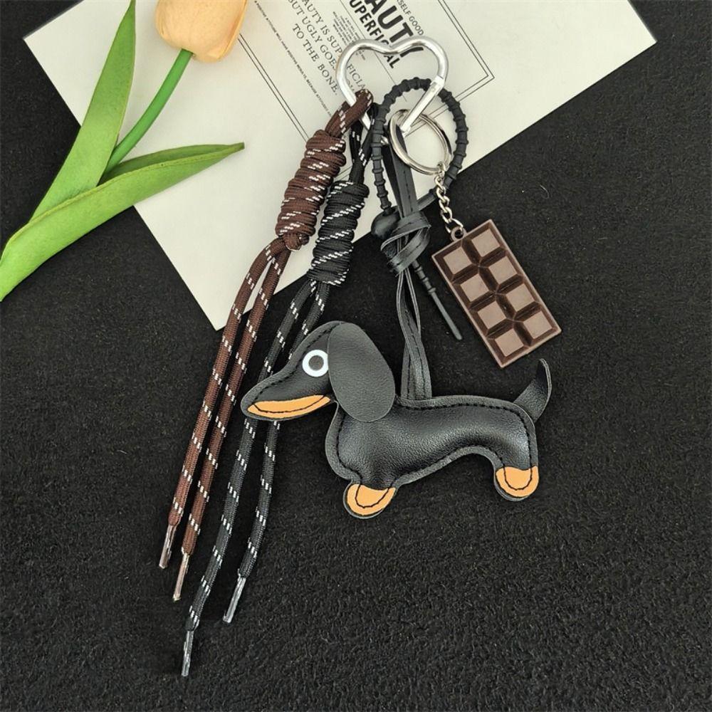 Hanging Ornament Dachshund Keychain Leather Dog Keyring Jewelry Gift Dachshund Pendant Car Keyring