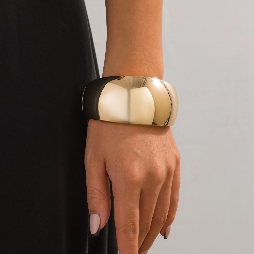 Vintage Exaggerated Punk Bangle Smooth Metal Geometric Bangle Daily Metal Bracelet Party Jewelry