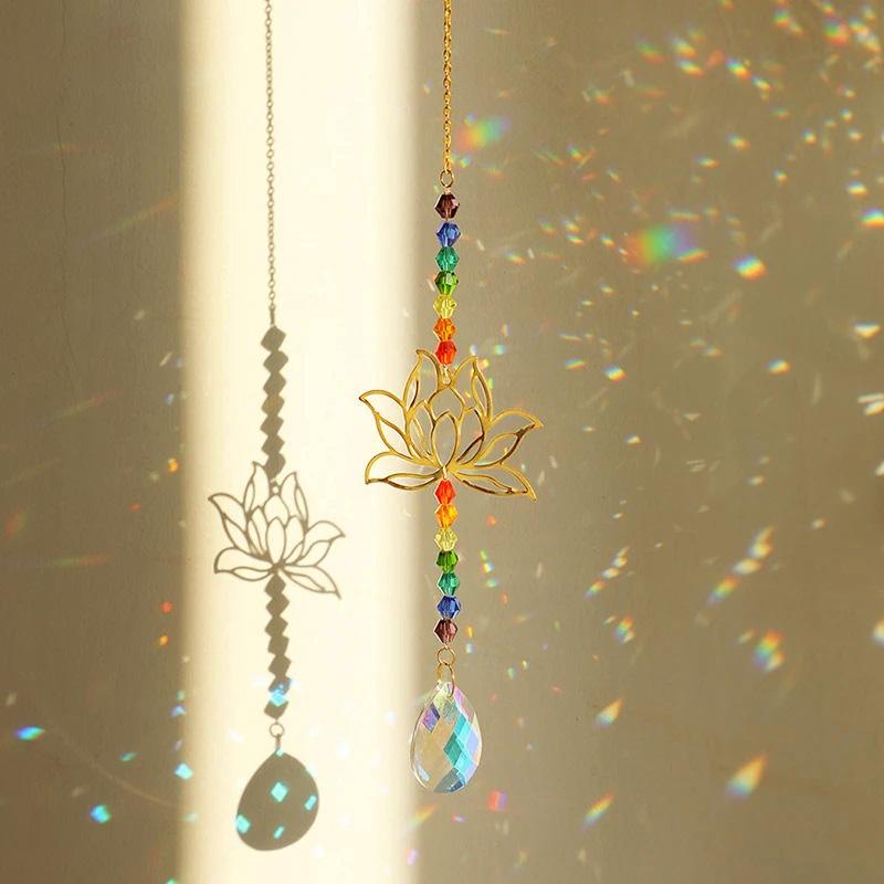 Sun Catcher Crystal Wind Chime, Lotus Flower Pendant Window Garden Decoration, Party Atmosphere Artifact Translucent Crystal Pendant.