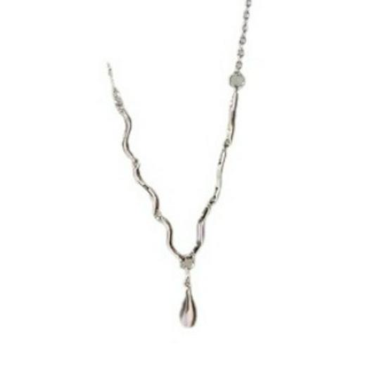 Elegant High-Value Bow Necklace - Advanced Design Clavicle Chain for Girls