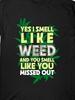 Забавная мужская хлопковая футболка 'Да, от меня пахнет травой' - Удобный круглый вырез