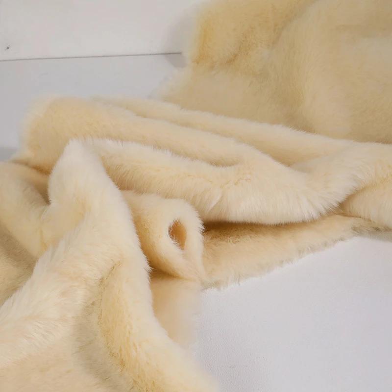 50x180cm Flush Artificial Fur Thickened Imitation Fox Fur Grass Faux Fur Fabric for Counter Decoration Carpet Clothes Scarves