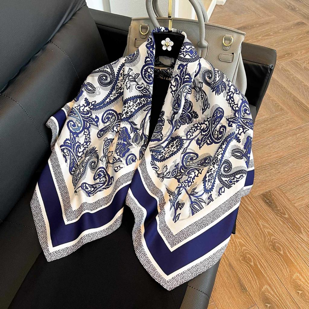 Color block silk scarf Korean version printing color matching scarf twill silk large square scarf 91x91cm shawl sunscreen travel headscarf