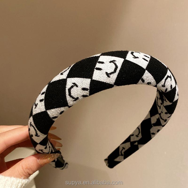 Autumn Winter Checkerboard Plush Hair Hoop Sweet Girl Hair Accessories PU Hairband White Black Elegant Sponge Fabric Headband