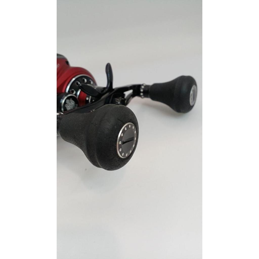Used ABUGARCIA REVO BEAST 40 ROCKET bait reel