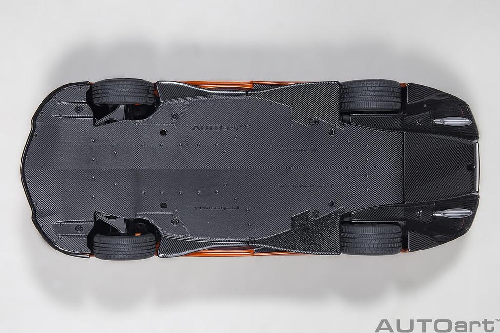 AUTOart McLaren Speedtail Металлический Оранжевый Готовый Продукт 1/18