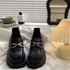 Черные ретро лоферы маленькие кожаные туфли женские осенние новые универсальные с круглым носком толстым каблуком платформой британские одинарные туфли