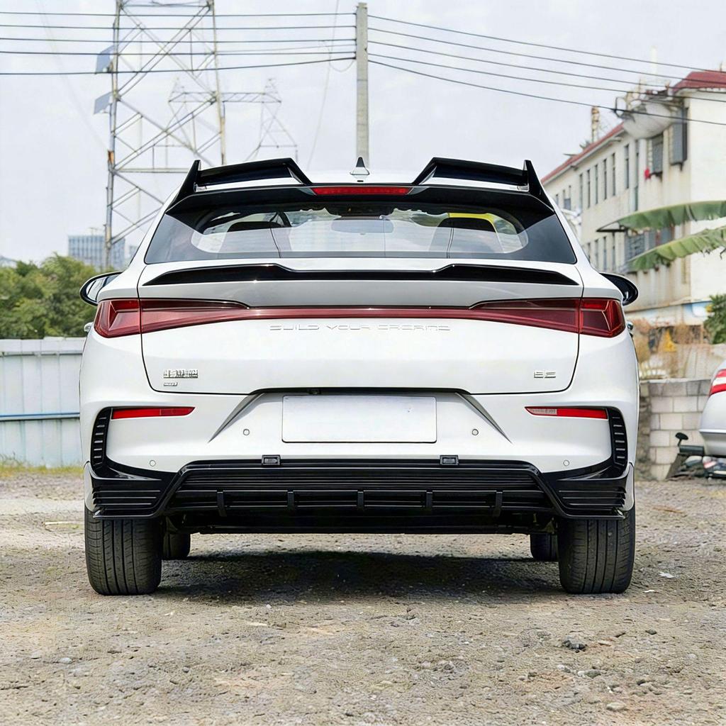 Совместимо с BYD E2: Комплект переднего бампера, Боковые юбки, Задний спойлер, Верхний спойлер, Средний спойлер, Задний диффузор, Дефлектор воздуха, Задний бампер.