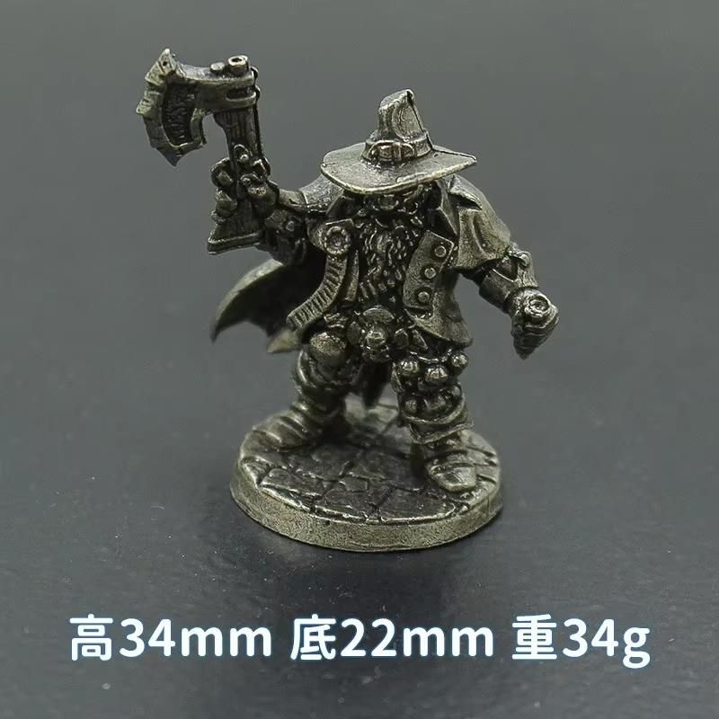 Vintage White Brass Miniature Dwarf Warrior Statue Desktop Board Game Warrior Model Toy Boys Desk Decorative Ornament Craft Gift