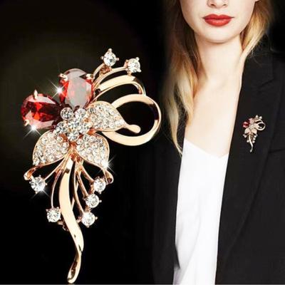 Брошь High End с инкрустацией бриллиантами, женская, высокого класса, цветок на груди, многофункциональные аксессуары для одежды