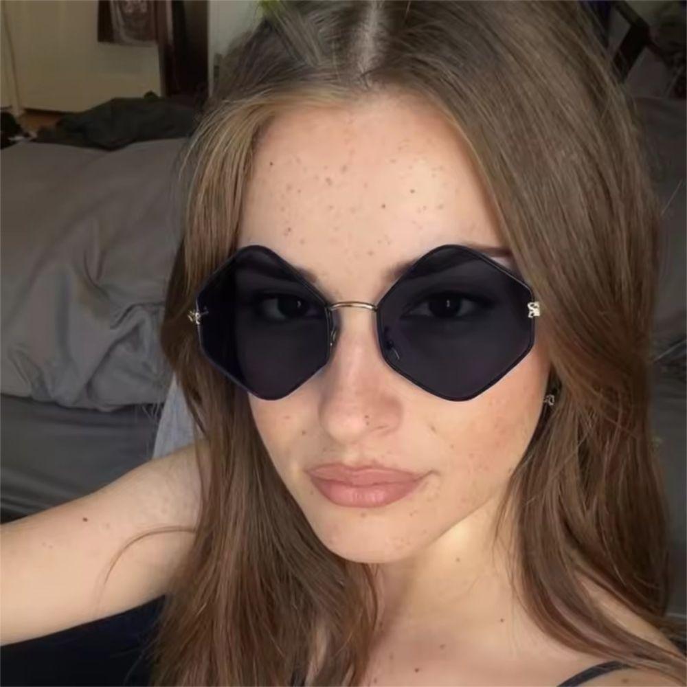 Metal Frame Polygon Sunglasses Y2K Shades Eyewear Personalized Sun Glasses  Photography