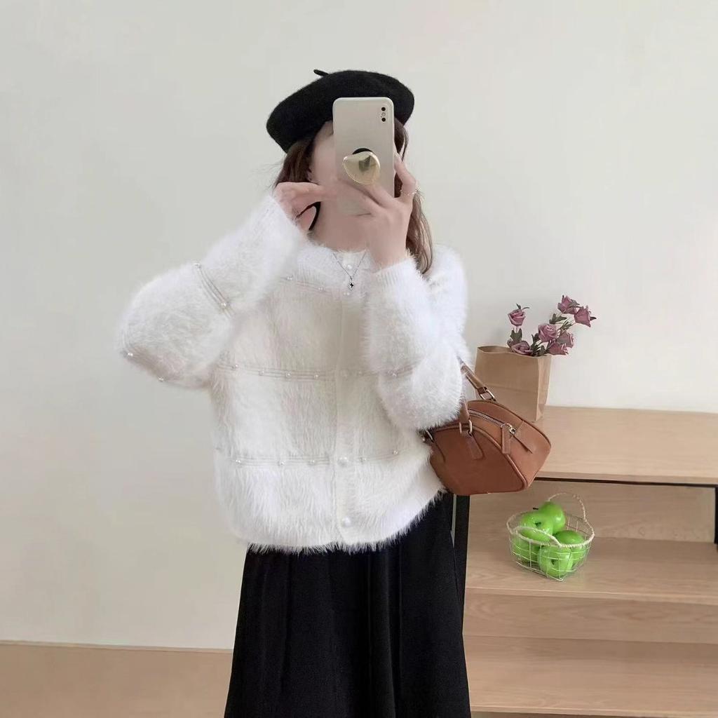 French Small Fragrant Temperament Bead-encrusted Diamond Sweater Cardigan Autumn and Winter Soft Waxy Gentle Round Neck Knitted Jacket Women