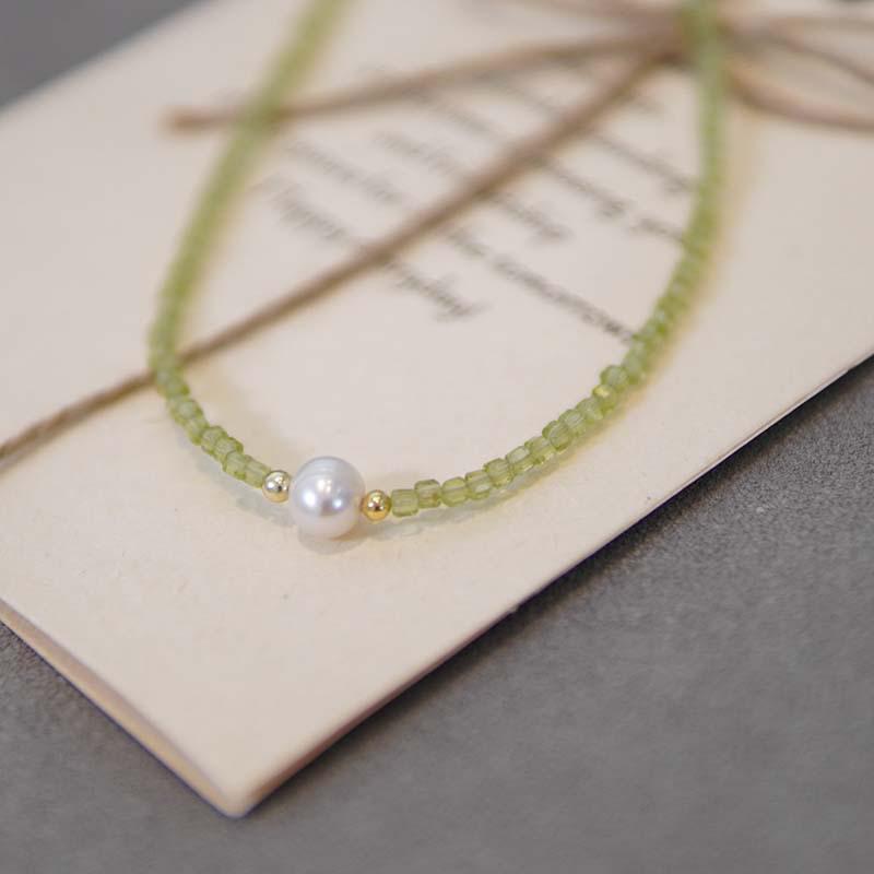 Emerald Green Peridot & Freshwater Pearl Retro Clavicle Necklace for Women