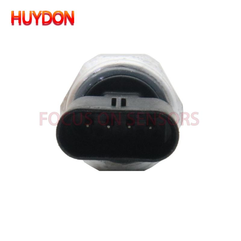 94750-2M454 Oil Pressure Sensor For Hyundai Elantra Kona 1.6L 2.0L 947502M454 High Quality Car Spare Accessories