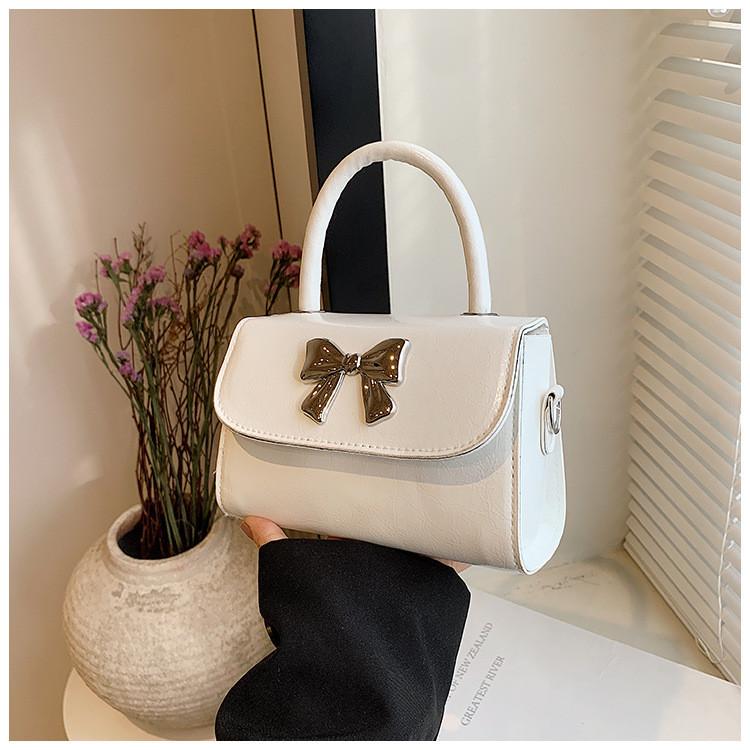 Urban Style Small Square Purse With Magnetic Closure And Inner Phone Pocket For Women