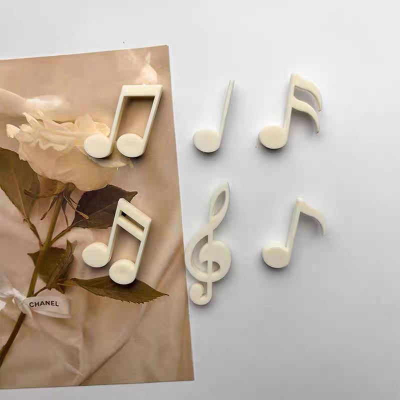 6 шт. Персонализированные и забавные черно-белые магниты на холодильник с музыкальными нотами, милые креативные магниты на холодильник для записок, декоративные