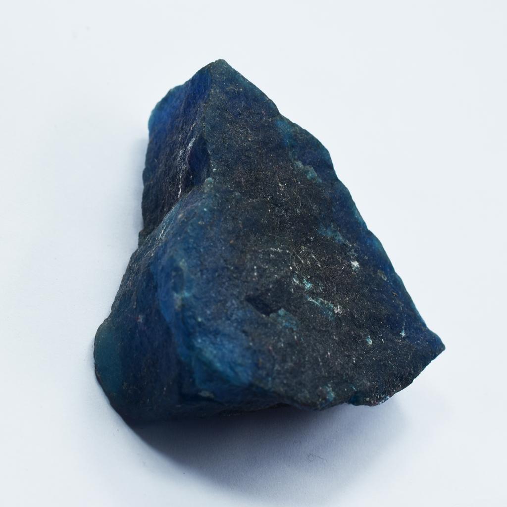 Natural Sapphire In Its Raw Form 450.23 Ct CERTIFIED Loose Gems Blue Uncut Rough RS-56