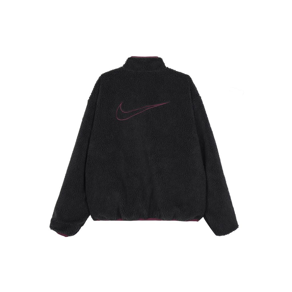 Nike Мужская зимняя куртка NSW 'Черно-красная' двусторонняя FV8588-010