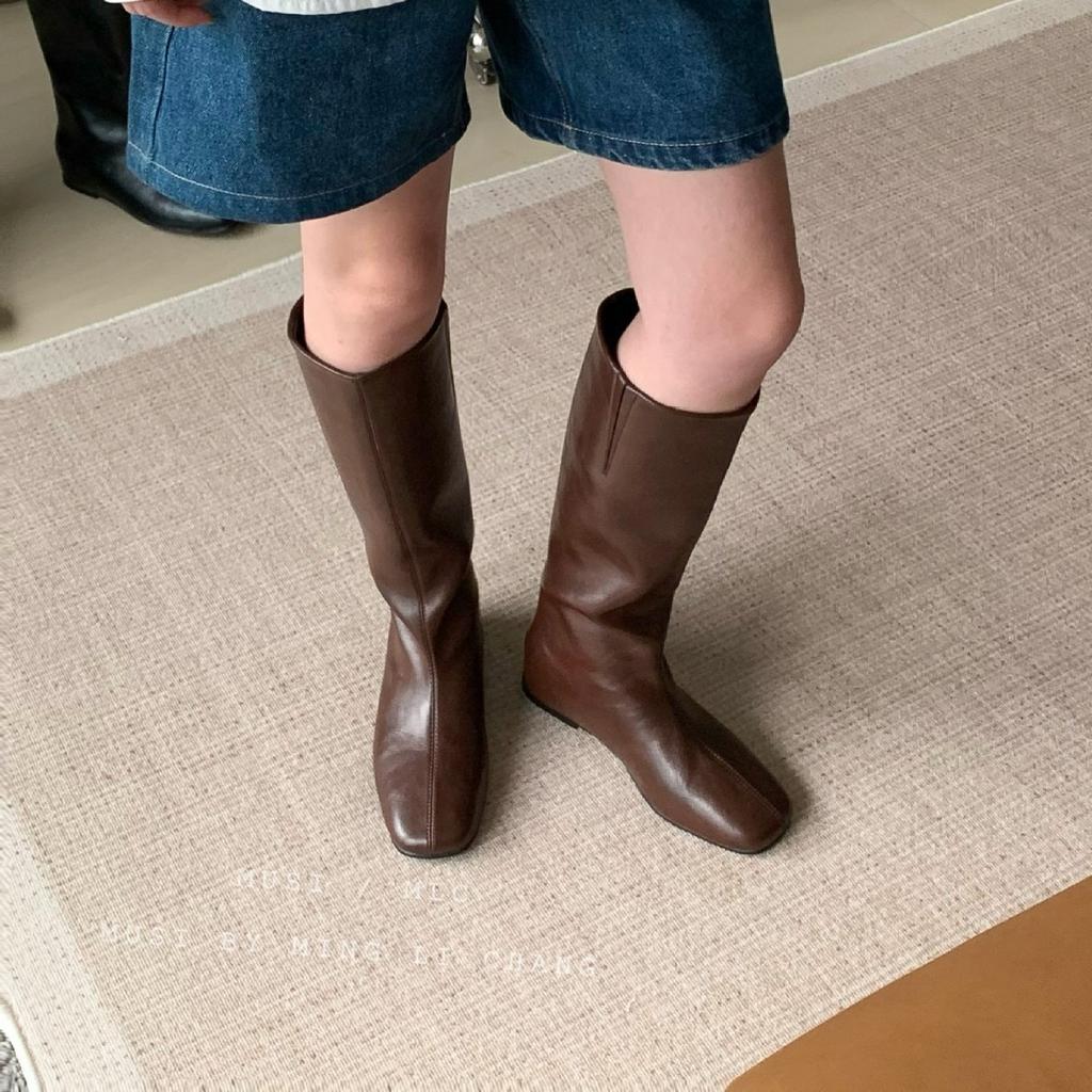 Французское увеличение внутренней высоты, но женские ботфорты 2025 новые тонкие ботфорты квадратный носок плоская подошва рукав рыцарские сапоги
