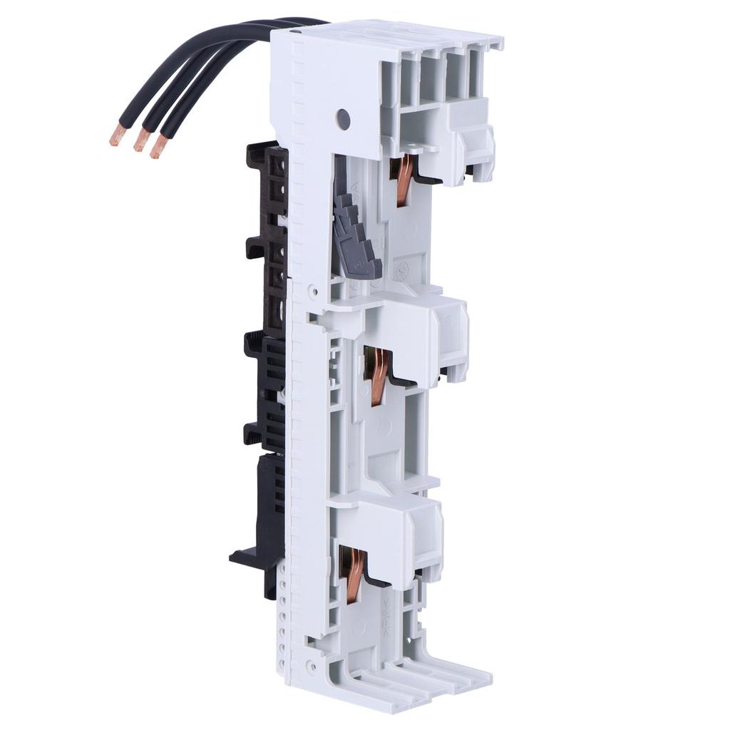 Adapter for busbars 45mm wide 32A BBA0-32