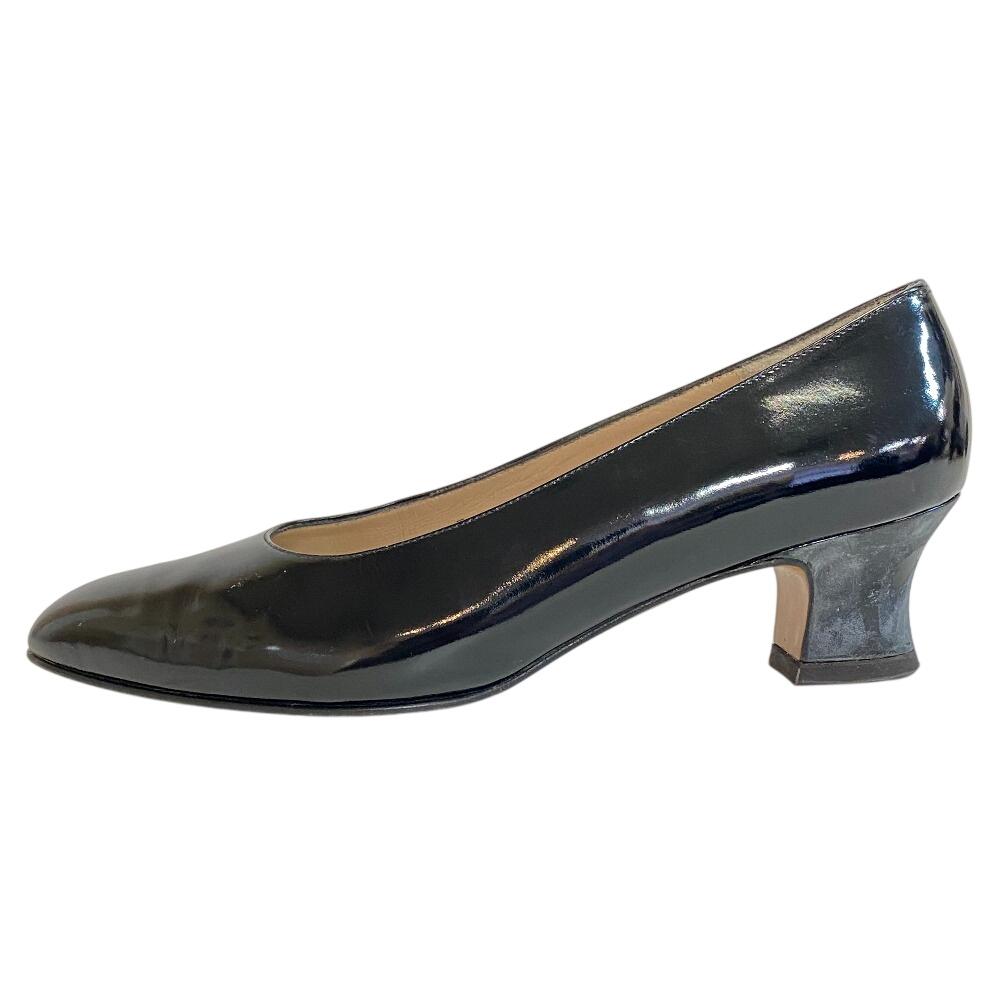 Salvatore Ferragamo Лакированные туфли-лодочки черные Лакированная кожа Женские Б/У