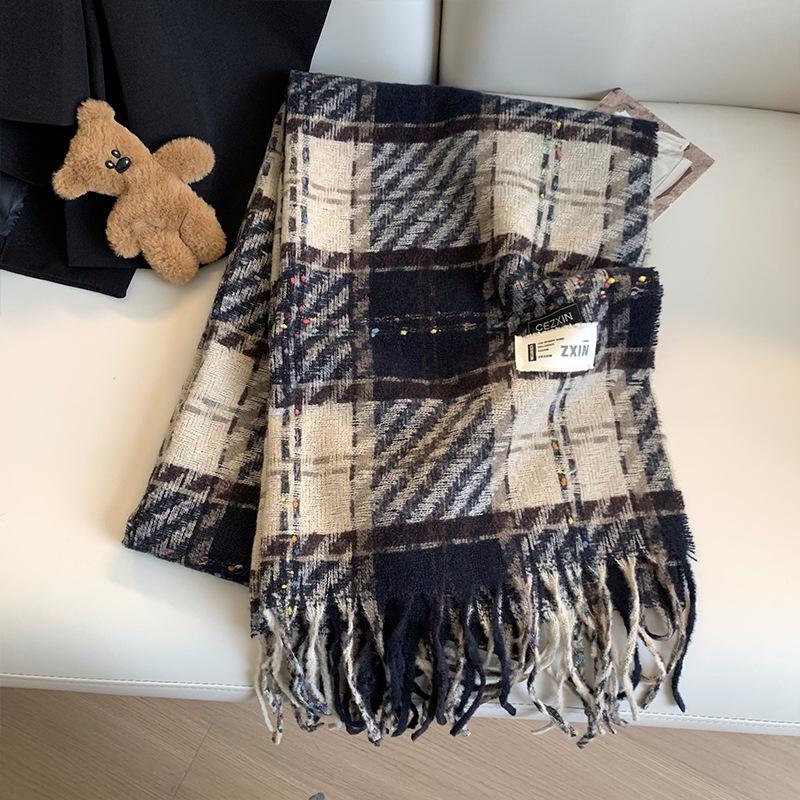 Green Plaid Imitation Cashmere Scarf for Women In Winter Korean Style Thickened Warm Scarf Student Shawl Outer Wear