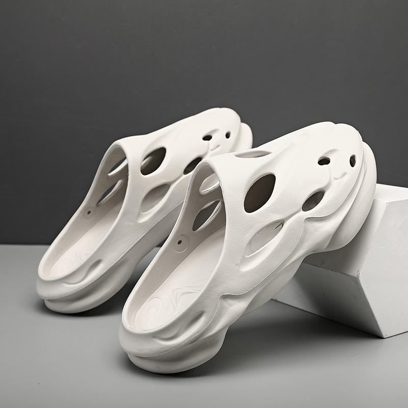 Men Slippers Lightweight Summer Shoes Casual Sandals Comfortable Beach Shoes