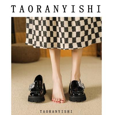 Чжао Рут Весна Новые Милые Женские Туфли Средний Каблук Одна Педаль Одинарные Туфли Большой Размер Женская Обувь-4