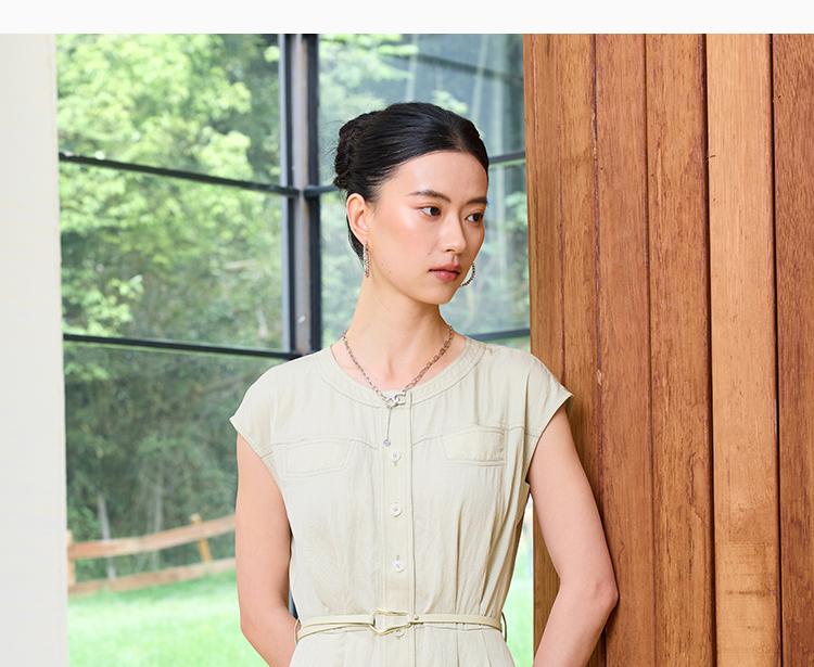 Round neck sleeveless waist cinched dress for women in summer 2026, suitable for commuting and slimming, mid length A-line shirt skirt