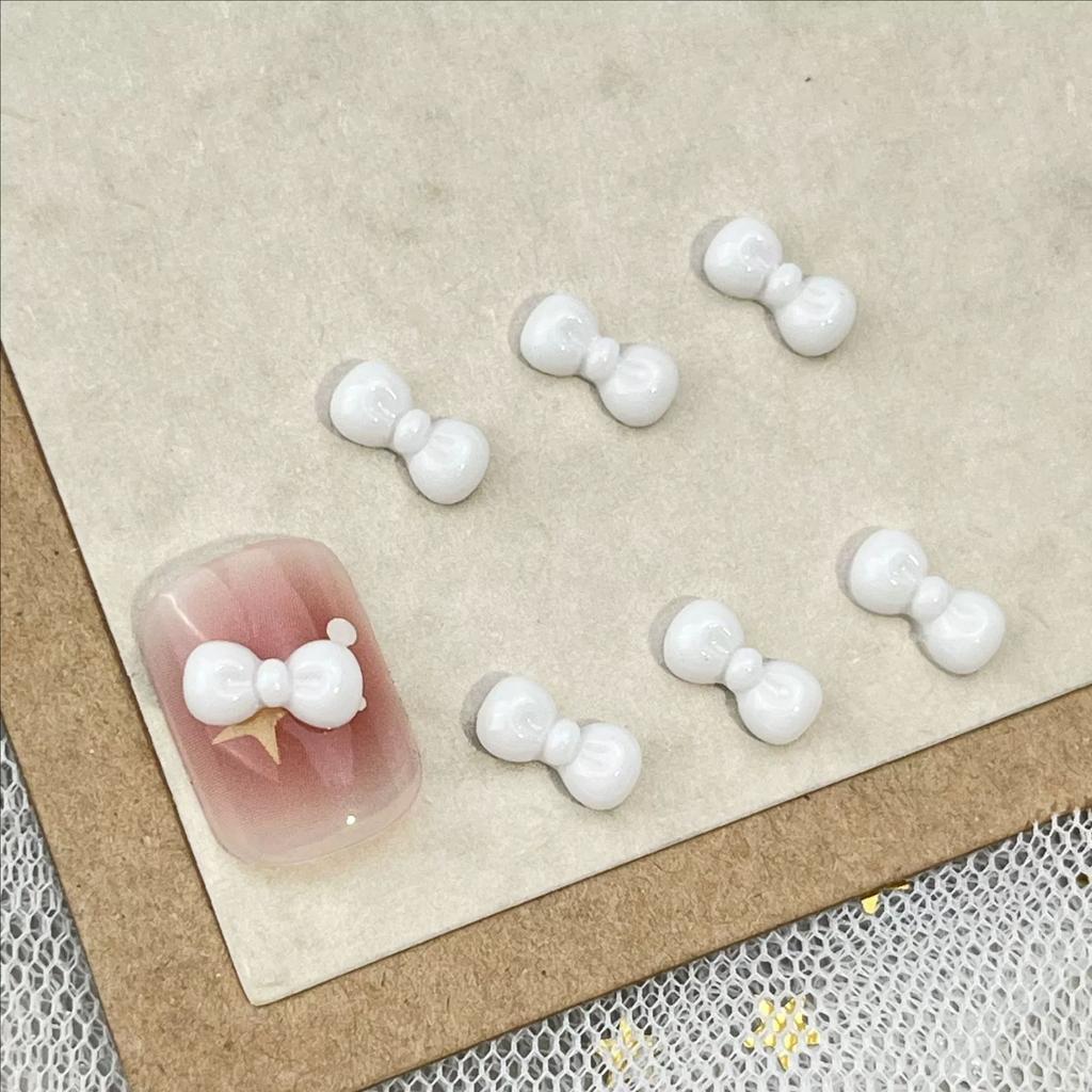 50 шт. Черный Кот 3D Сердце и Галстук-бабочка Шармы для Ногтей Милые Аксессуары для Маникюра Для Стильного Украшения Маникюра