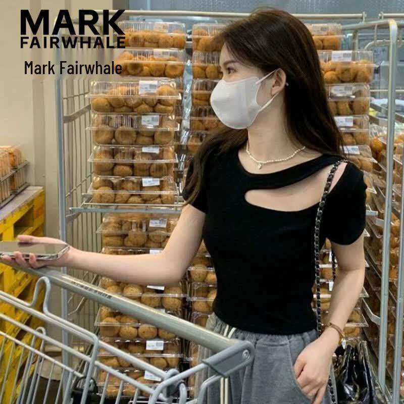 Mark Fairwhale Женская приталенная футболка с коротким рукавом