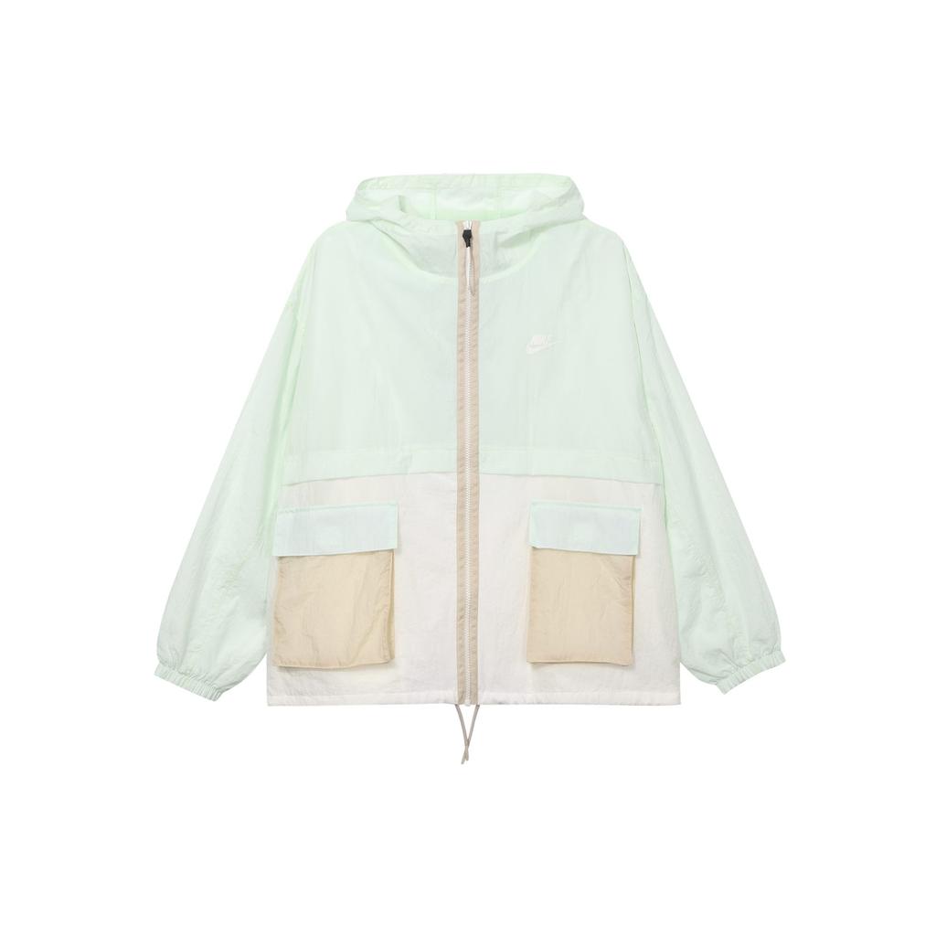 Nike Куртки Женские Светло-голубые С капюшоном Умеренные Другие DZ3036-311