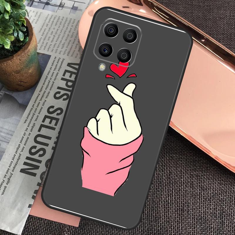 Корейский чехол с жестом 'сердце пальцами' для Samsung Galaxy M32 M31 M12 M52 M13 M33 M53 M11 M51 M15 M55 M14 M34 M54 M20 M30s