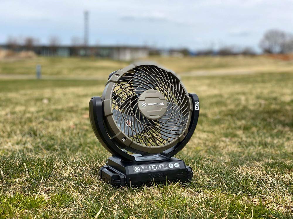 Вентилятор Snow Peak Fan Makita Field Fan Адаптер переменного тока Зарядное устройство продается отдельно Электрический вентилятор Циркуляционный насос Маленький уличный кемпинг В комплекте/аккумулятор