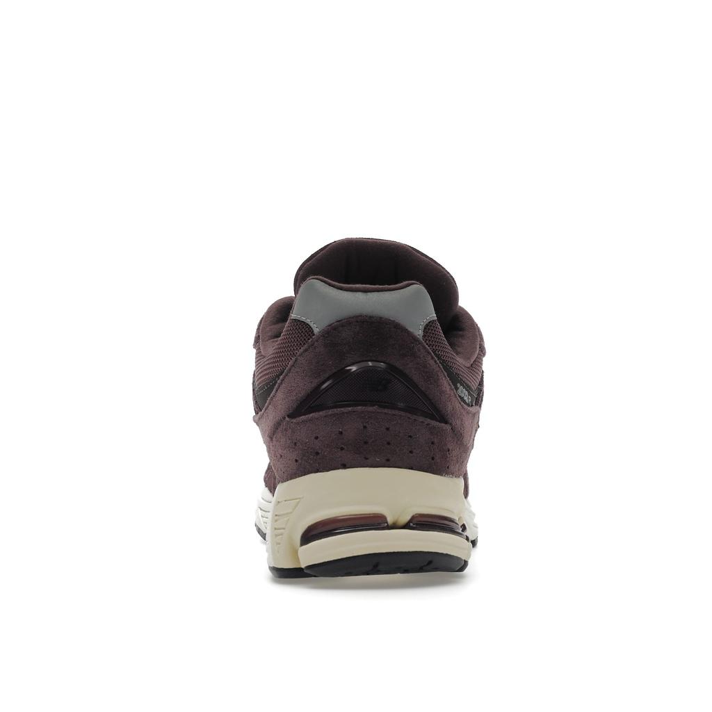 New Balance 2002R Трюфель Богатая Земля Серебристый Мужской M2002RCD
